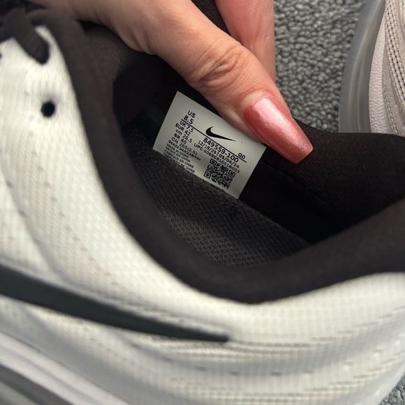 Nike Air Max 2017 black and white - Picture 5 of 5